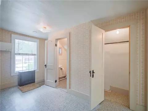 45 Phillips St, Woonsocket, RI 02895 photo 22