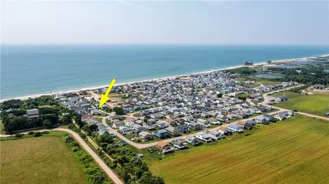 1214 Roy Carpenter Bch, South Kingstown, RI 02887