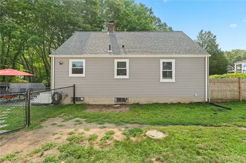 Exterior - 103 Everglade Ave, Warwick, RI 02886 photo 10 of 14