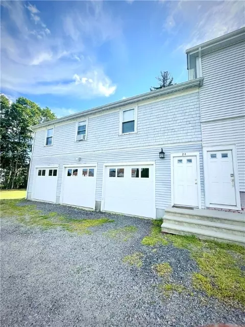 20 North St, Warwick, RI 02886 photo 12