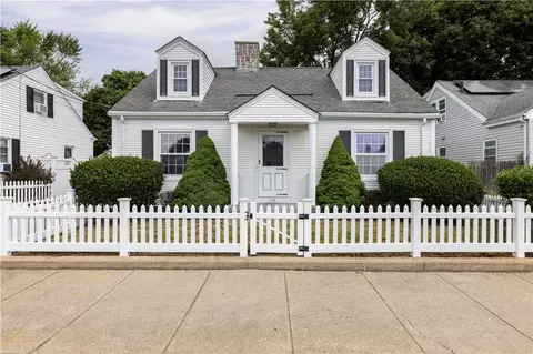 156 Greeley St, Pawtucket, RI 02861