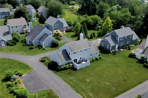 View/Area - 406 Corey Ln, Middletown, RI 02842 photo 3 of 3