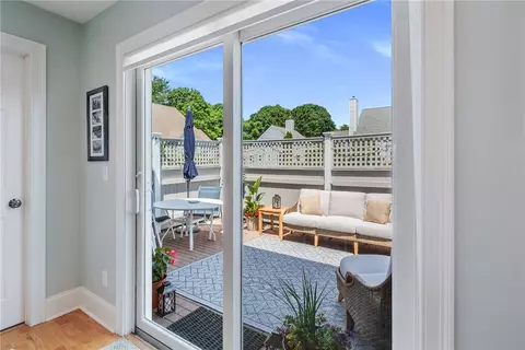 Exterior - 406 Corey Ln, Middletown, RI 02842 photo 2 of 7