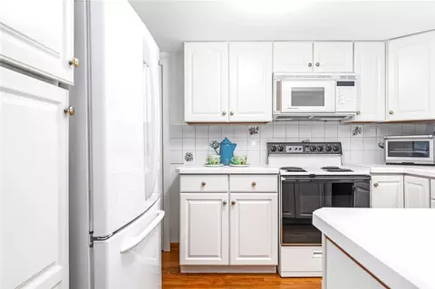 44 Fenway Rd, Westerly, RI 02891 photo 13