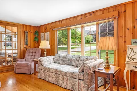 44 Fenway Rd, Westerly, RI 02891 photo 18