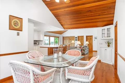 44 Fenway Rd, Westerly, RI 02891 photo 14