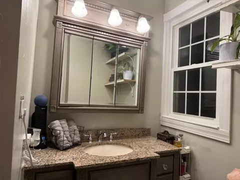 Bath - 1025 Park Ave, Woonsocket, RI 02895 photo 3 of 5