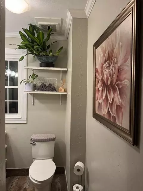 Bath - 1025 Park Ave, Woonsocket, RI 02895 photo 4 of 5