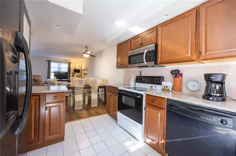 3399 Post Rd #7, Warwick, RI 02886 photo 10