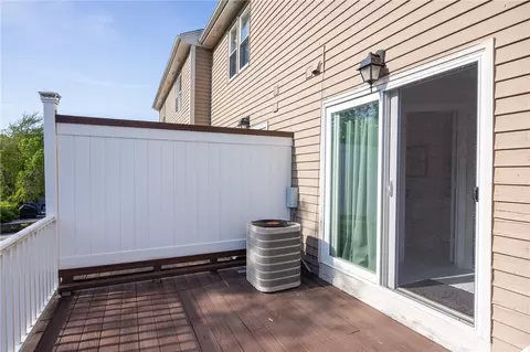 3399 Post Rd #7, Warwick, RI 02886 photo 4