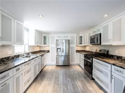 44 Riverside Ave, Warwick, RI 02889 photo 11