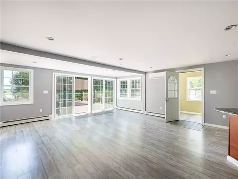 44 Riverside Ave, Warwick, RI 02889 photo 14