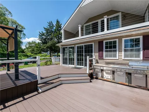 44 Riverside Ave, Warwick, RI 02889 photo 6