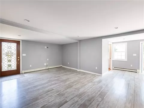 44 Riverside Ave, Warwick, RI 02889 photo 16