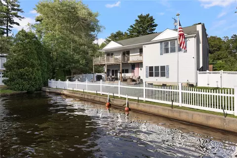 23 Indian Trl, Coventry, RI 02816