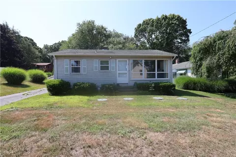 67 Spirketing St, Jamestown, RI 02835