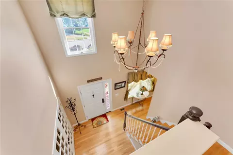 Entry Way - 14 Piezzo Dr, Westerly, RI 02891 photo 3 of 4