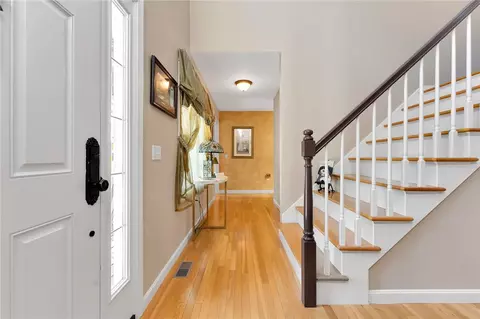 Entry Way - 14 Piezzo Dr, Westerly, RI 02891 photo 4 of 4