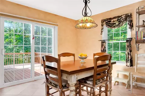 Dining - 14 Piezzo Dr, Westerly, RI 02891 photo 2 of 2