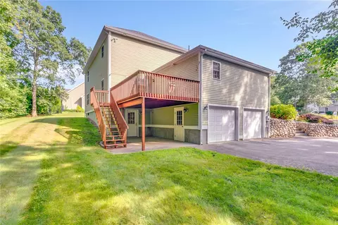 Exterior - 14 Piezzo Dr, Westerly, RI 02891 photo 6 of 7