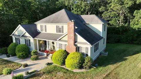 14 Piezzo Dr, Westerly, RI 02891