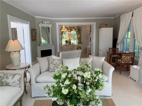 Living - 13 Everett Ave, Westerly, RI 02891 photo 3 of 5