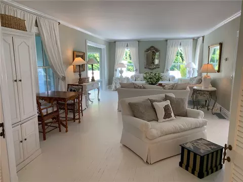 Living - 13 Everett Ave, Westerly, RI 02891 photo 2 of 5