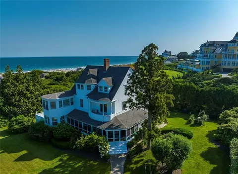 13 Everett Ave, Westerly, RI 02891