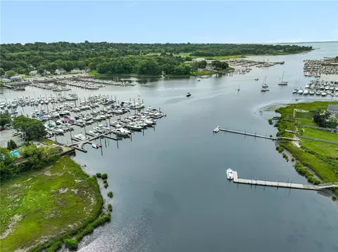 View/Area - 3 Sheffield St, Warwick, RI 02889 photo 3 of 4