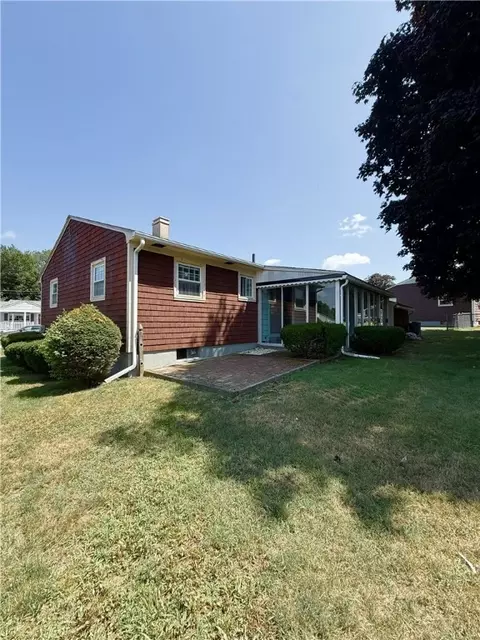 Exterior - 86 Hasley Rd, Woonsocket, RI 02895 photo 6 of 7