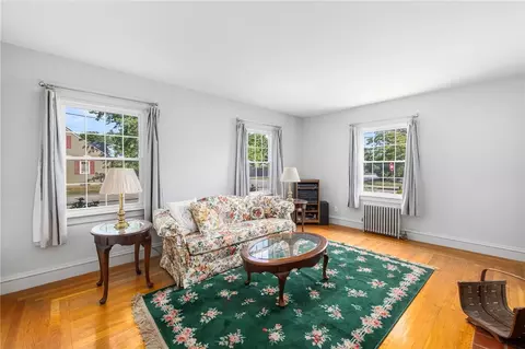 154 Chapmans Ave, Warwick, RI 02886 photo 27