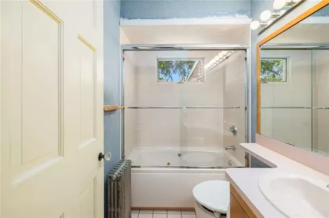 154 Chapmans Ave, Warwick, RI 02886 photo 23