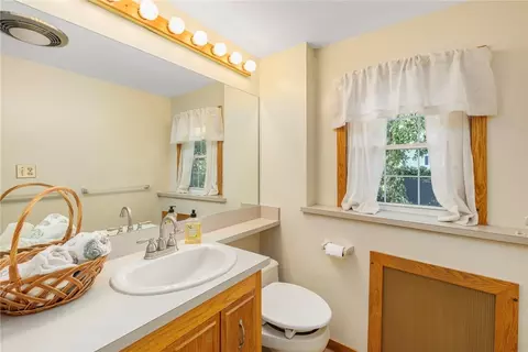 154 Chapmans Ave, Warwick, RI 02886 photo 34