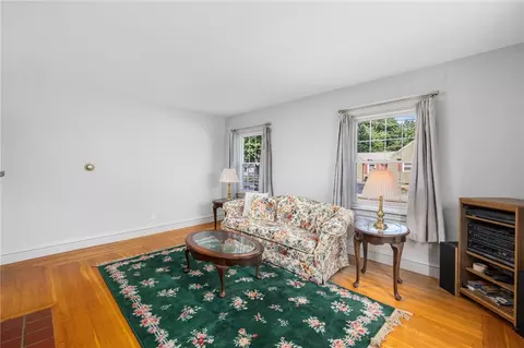154 Chapmans Ave, Warwick, RI 02886 photo 28