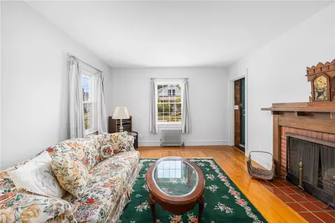 154 Chapmans Ave, Warwick, RI 02886 photo 29
