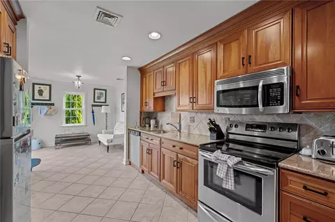 Kitchen - 109 Corey Ln, Middletown, RI 02842 photo 1 of 3
