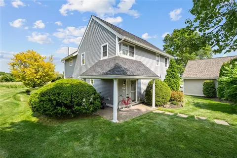 Exterior - 109 Corey Ln, Middletown, RI 02842 photo 2 of 12