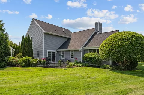 Exterior - 109 Corey Ln, Middletown, RI 02842 photo 9 of 12