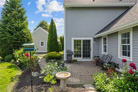 Exterior - 109 Corey Ln, Middletown, RI 02842 photo 10 of 12