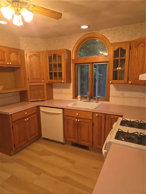 54 Ridge Rd, Warwick, RI 02889 photo 23
