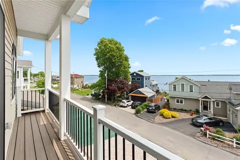41 Burnett Rd, Warwick, RI 02889 photo 25