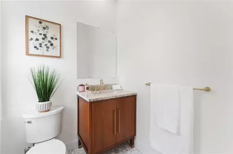 41 Burnett Rd, Warwick, RI 02889 photo 13