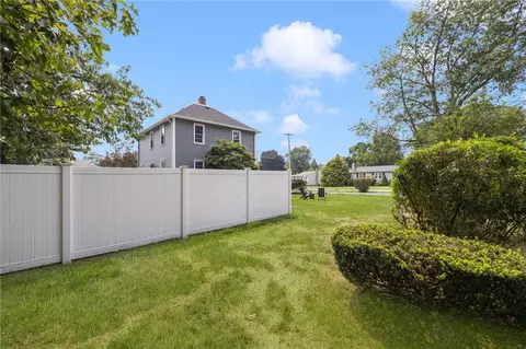 6 Larkspur Rd, Warwick, RI 02886 photo 48
