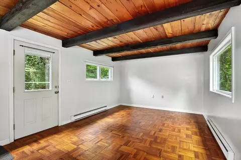 33 W Main Rd, Little Compton, RI 02837 photo 6