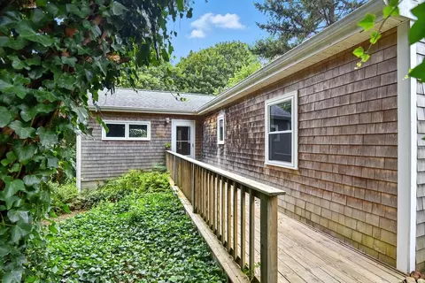 33 W Main Rd, Little Compton, RI 02837 photo 3