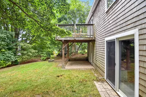 33 W Main Rd, Little Compton, RI 02837 photo 4