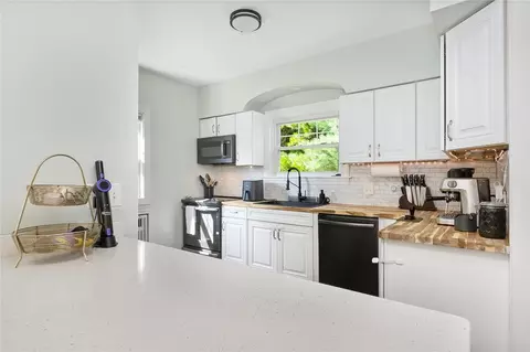 177 Gaskill St, Woonsocket, RI 02895 photo 7