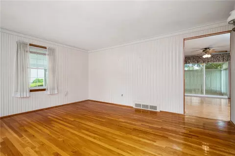 165 Patton Rd, Woonsocket, RI 02895 photo 14