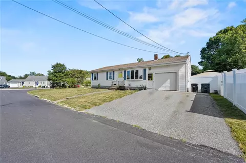 7 Marion Ave, Coventry, RI 02816
