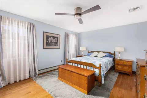31 St Joseph St, Woonsocket, RI 02895 photo 30